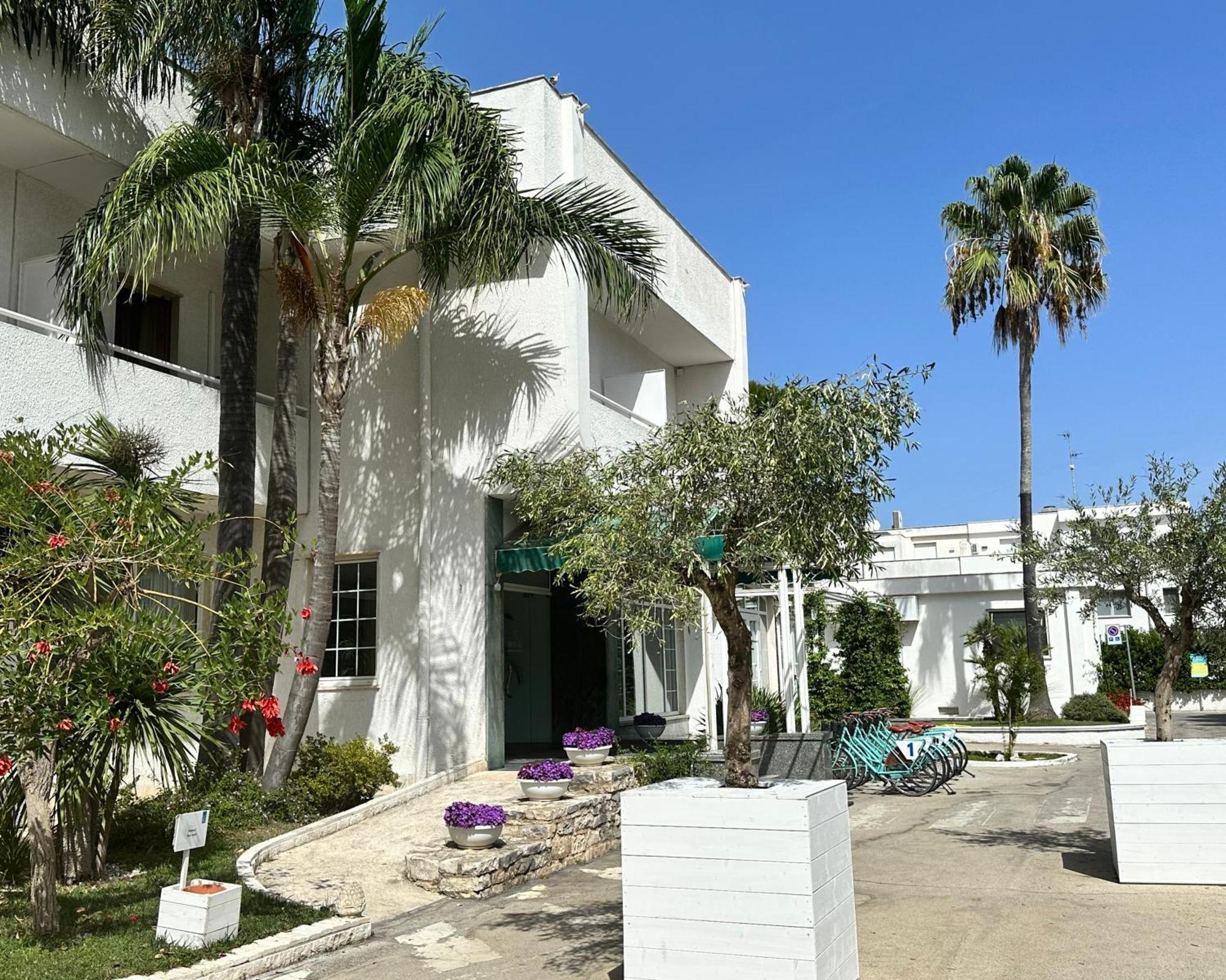 Hotel Riva Del Sole Giovinazzo Εξωτερικό φωτογραφία