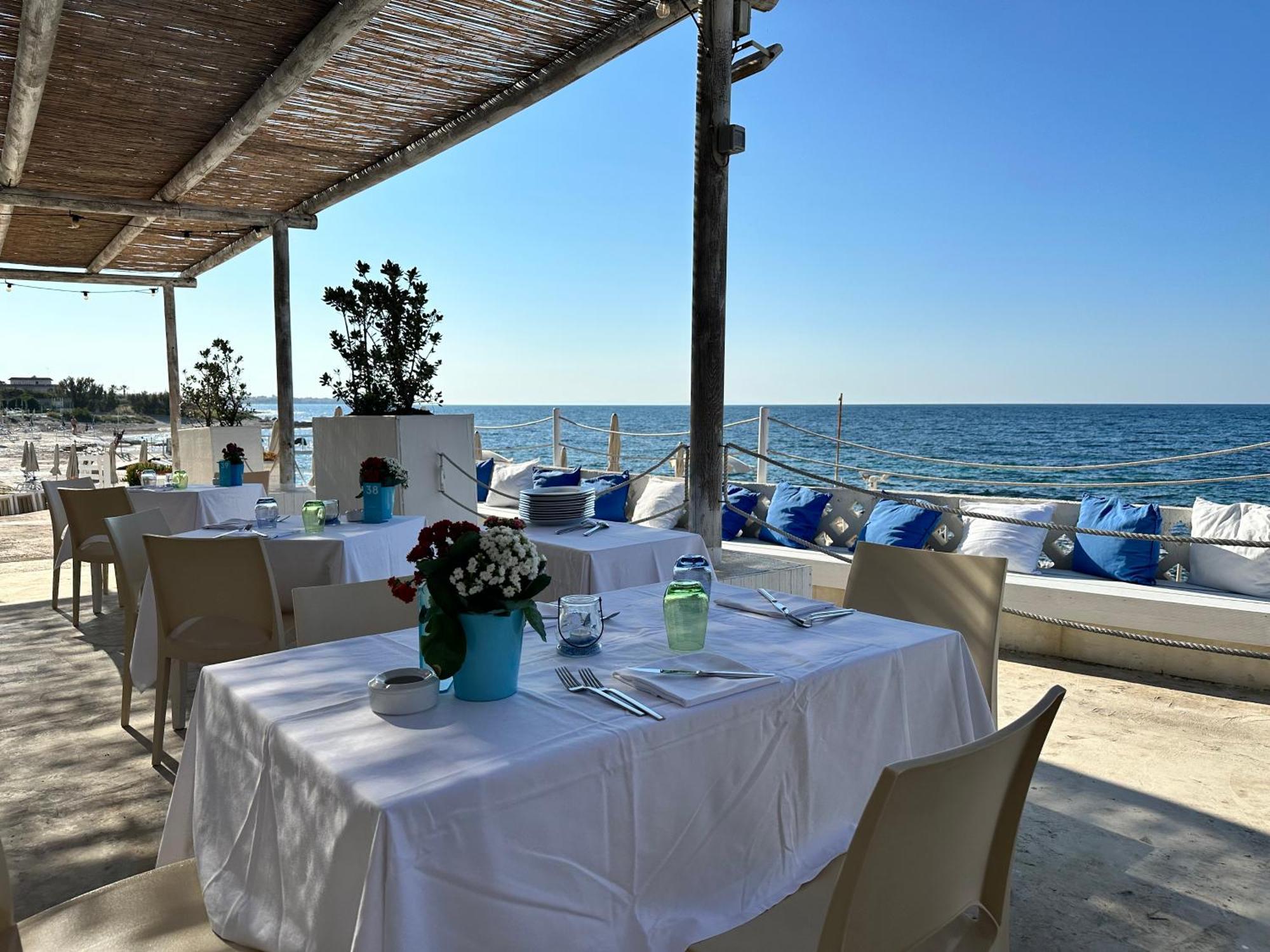 Hotel Riva Del Sole Giovinazzo Εξωτερικό φωτογραφία
